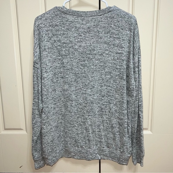 Athleta Gray Oversized Super Stretchy Jersey Knit Long Sleeve Shirt Size Small - Picture 5 of 6